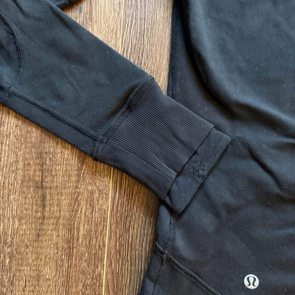 Lululemon hoodie 6
